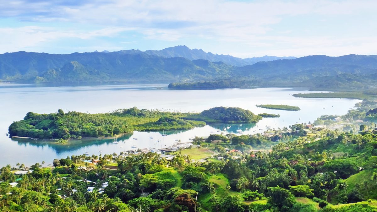 Savusavu Bay