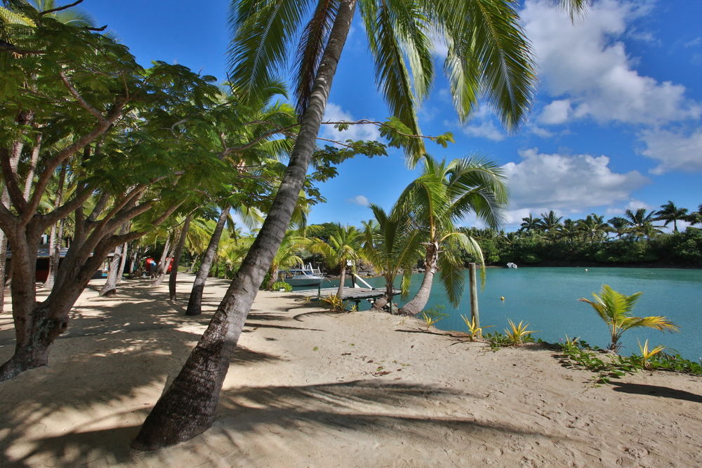 The Beach at Wananavu Resort - Sun Coast Accommodation